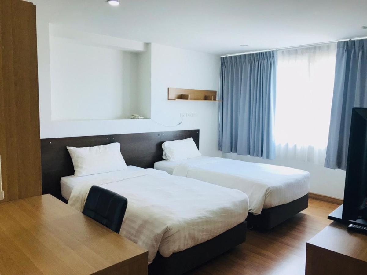 Winner Serviced Apartment Si Maha Phot Exterior foto