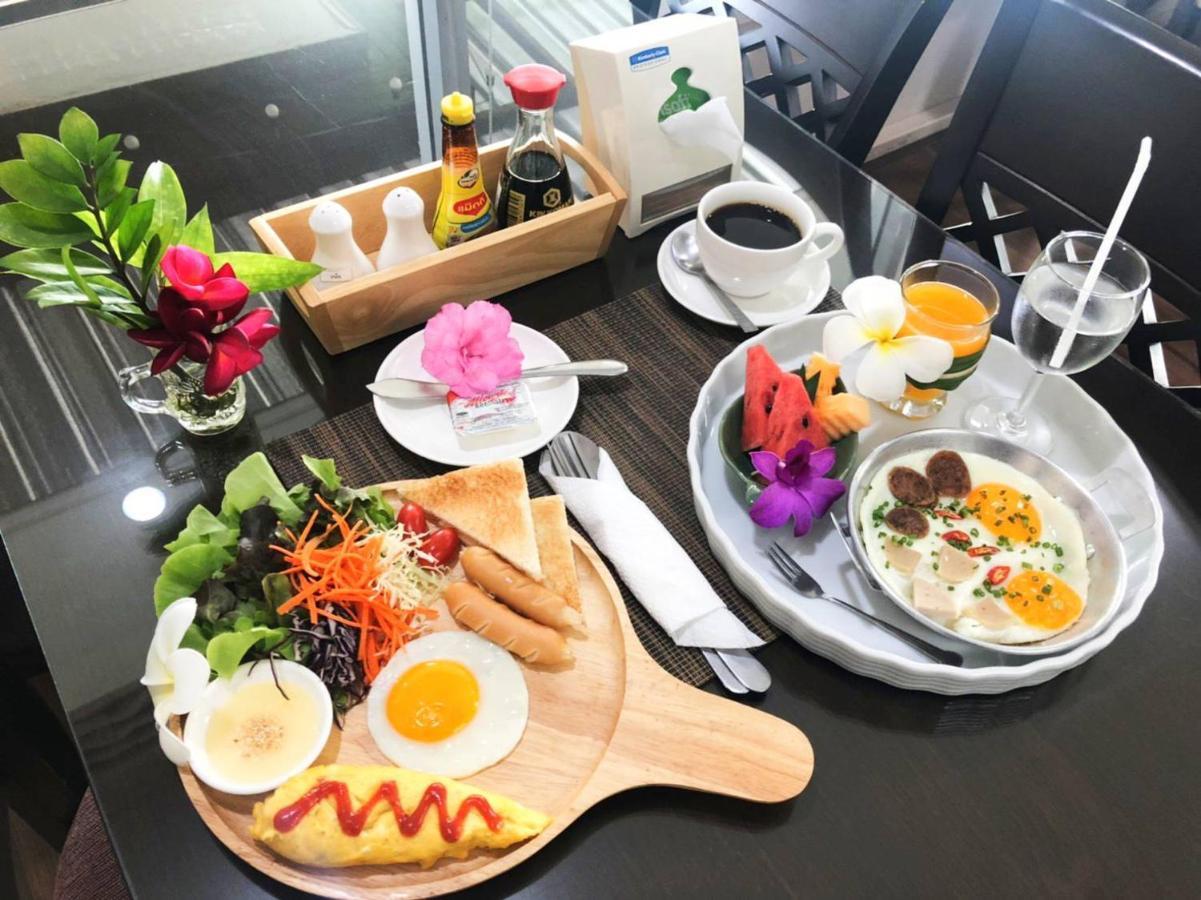 Winner Serviced Apartment Si Maha Phot Exterior foto