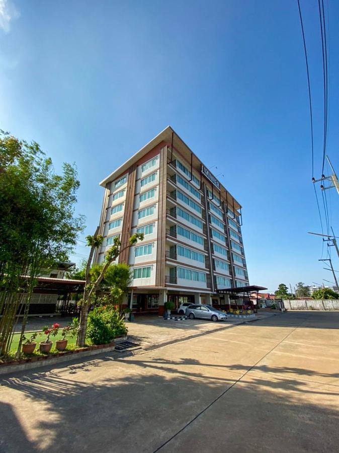 Winner Serviced Apartment Si Maha Phot Exterior foto