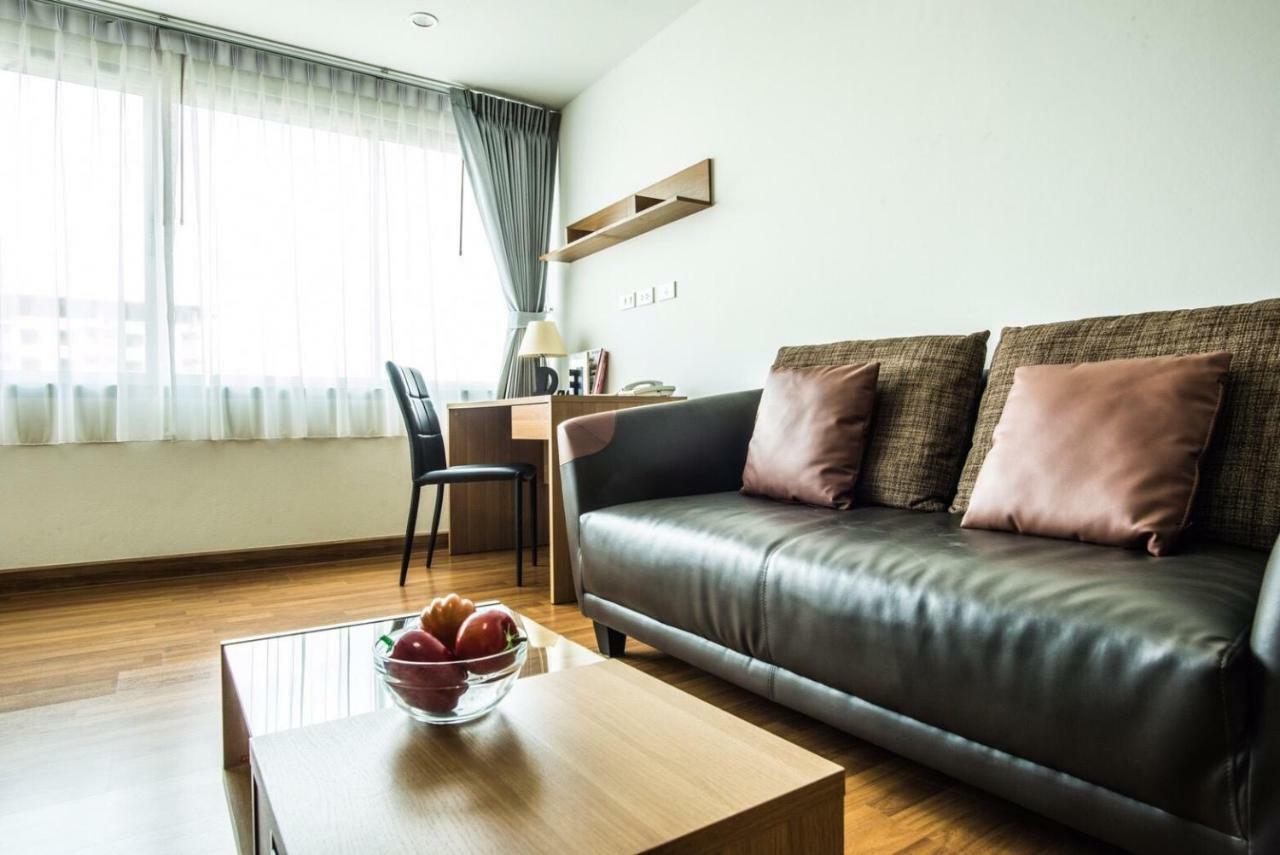 Winner Serviced Apartment Si Maha Phot Exterior foto